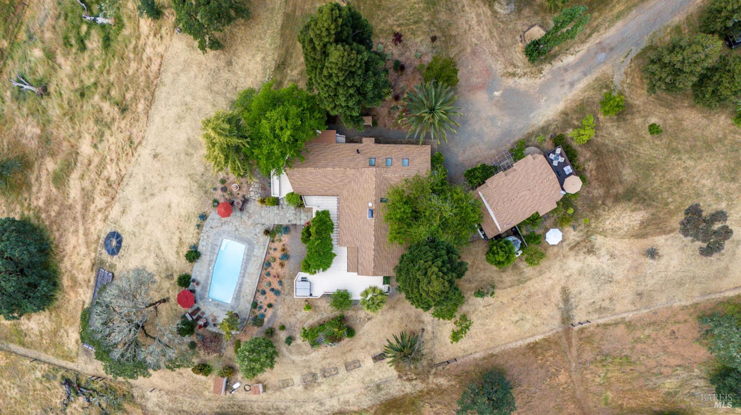 3760 King Ranch Road Ukiah CA 95482