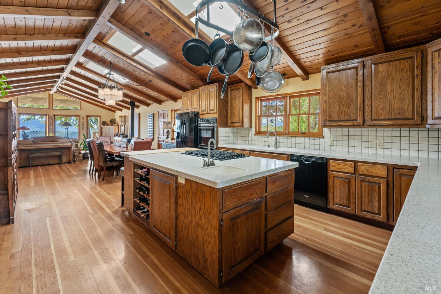 3760 King Ranch Road Ukiah CA 95482