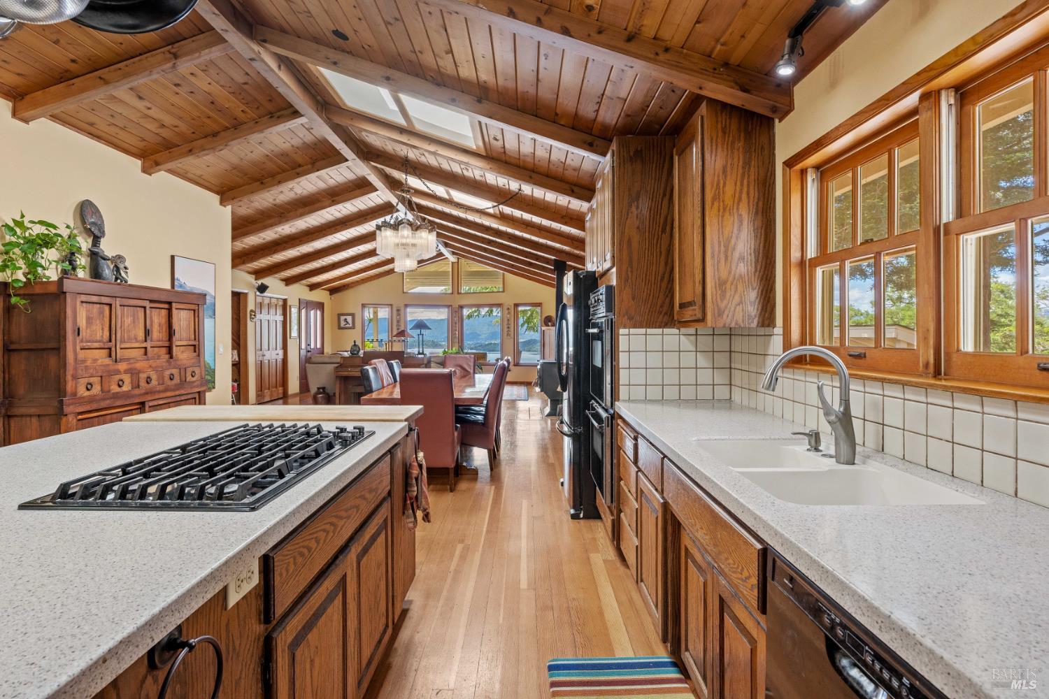 3760 King Ranch Road Ukiah CA 95482