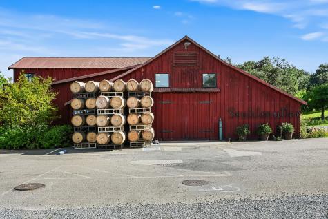 4951 W Soda Rock Lane Healdsburg CA 95448