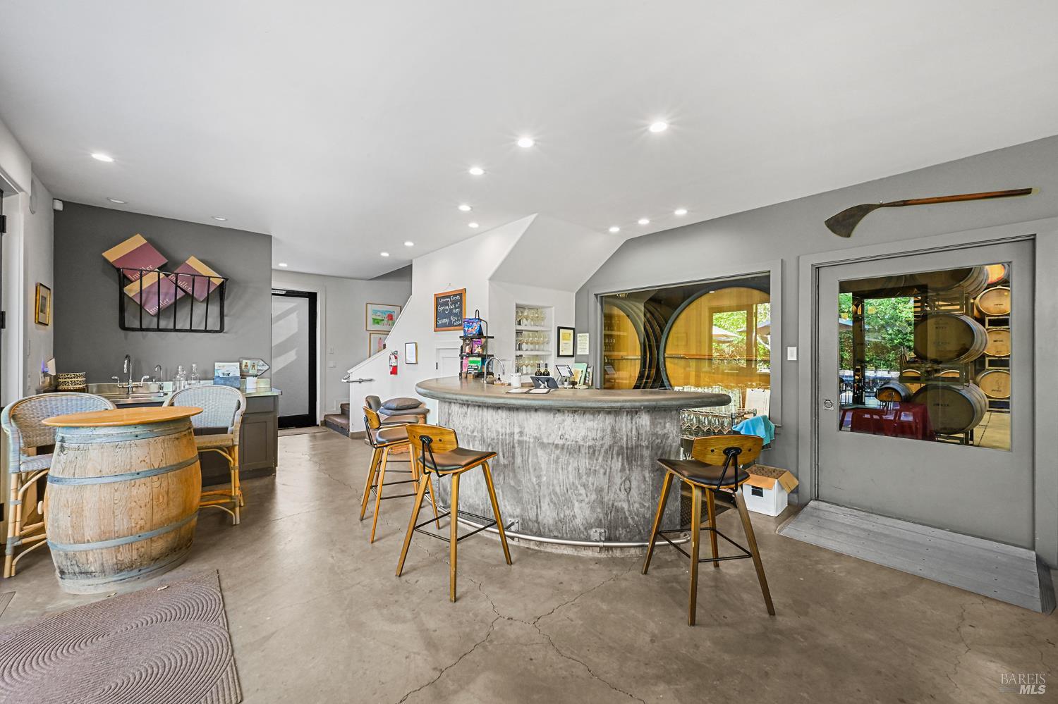4951 W Soda Rock Lane Healdsburg CA 95448