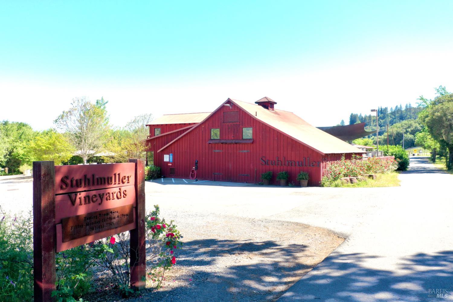 4951 W Soda Rock Lane Healdsburg CA 95448