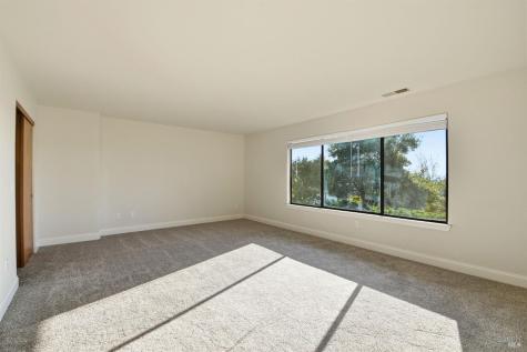5827 La Cuesta Drive Santa Rosa CA 95409