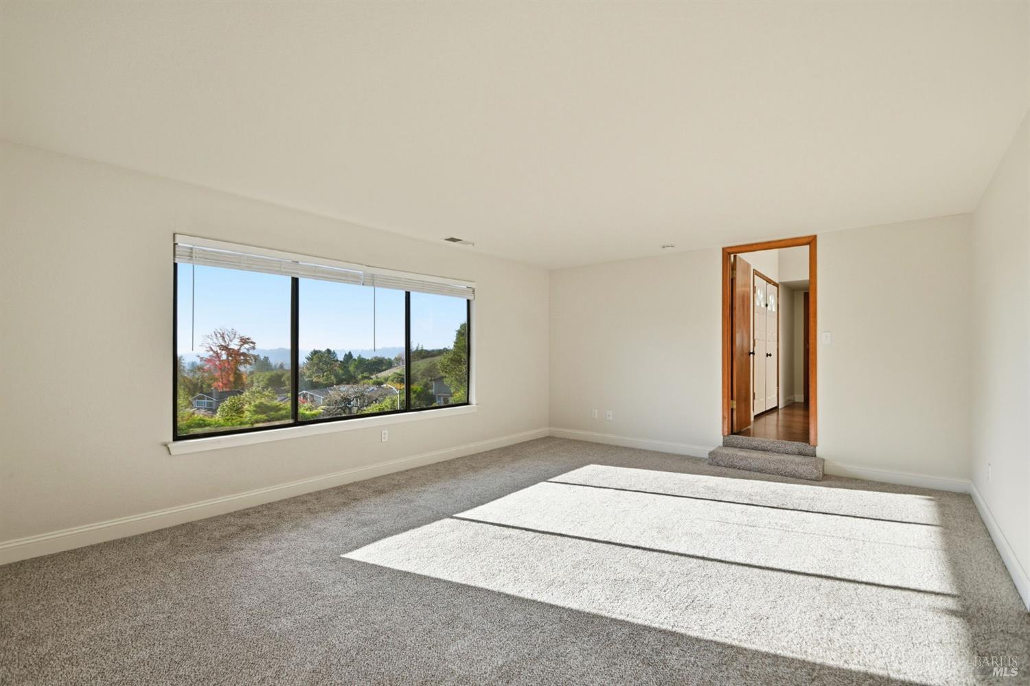 5827 La Cuesta Drive Santa Rosa CA 95409