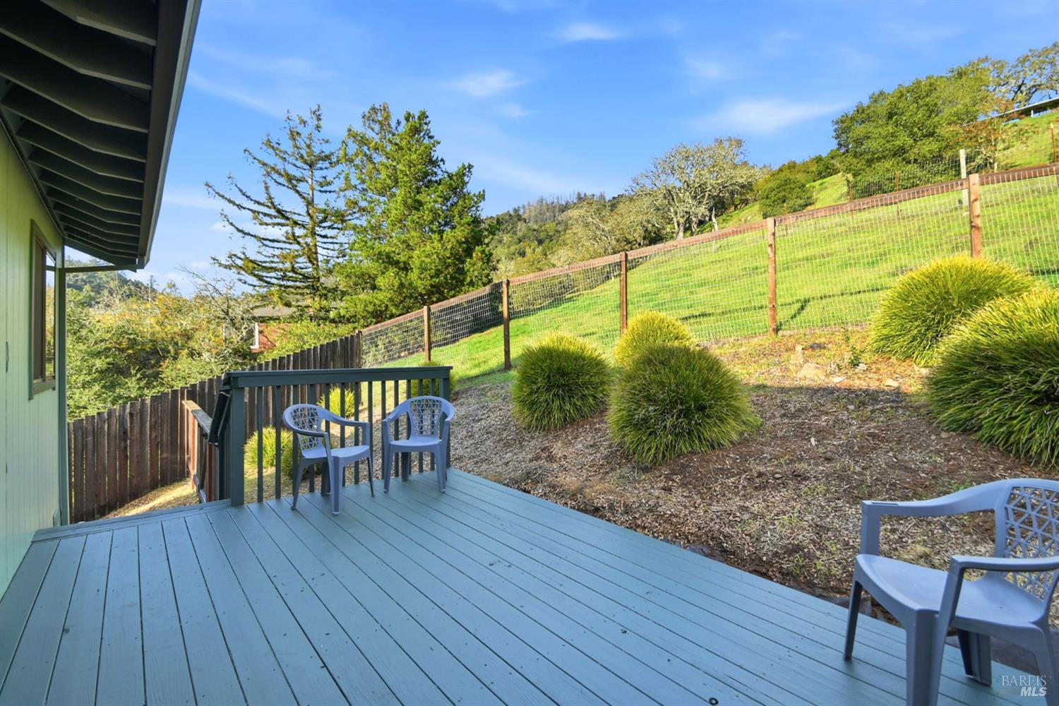 5827 La Cuesta Drive Santa Rosa CA 95409