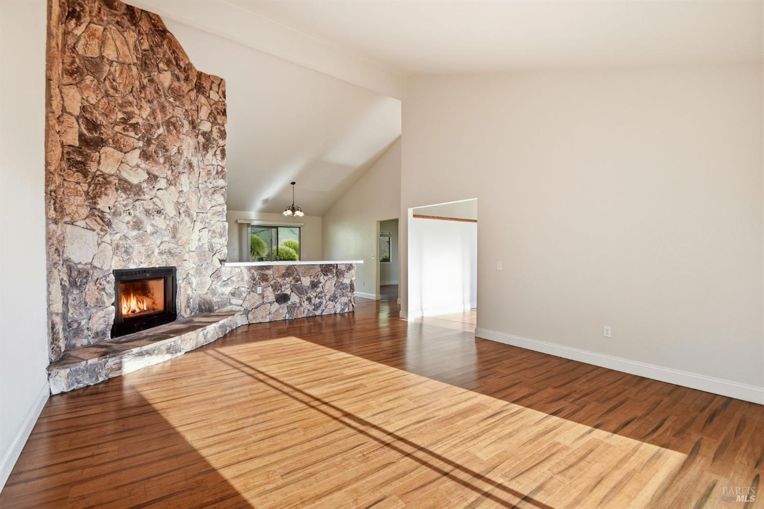 5827 La Cuesta Drive Santa Rosa CA 95409