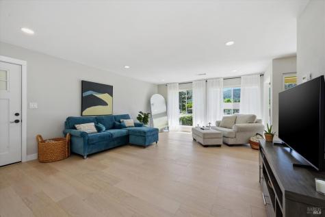 23 Valley Green Street Santa Rosa CA 95409