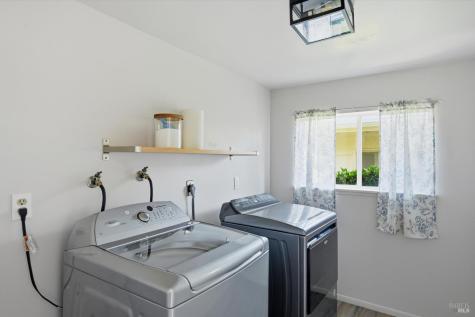 23 Valley Green Street Santa Rosa CA 95409