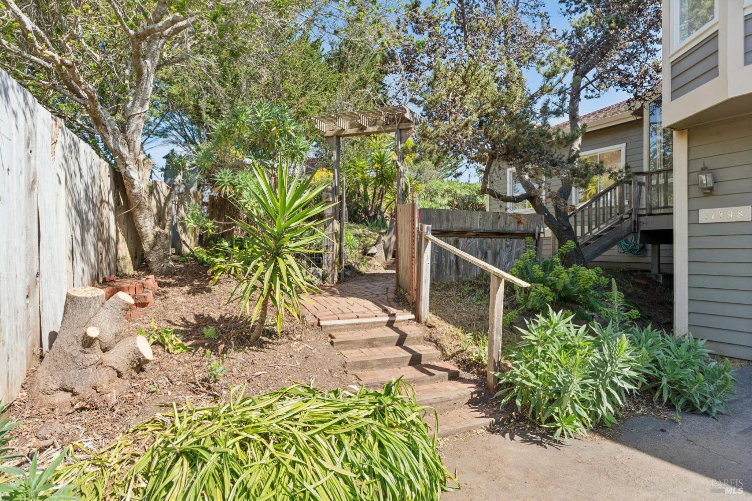11798 Highway 1 Point Reyes Station CA 94956