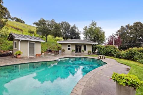 4560 Lovall Valley Loop Road Sonoma CA 95476
