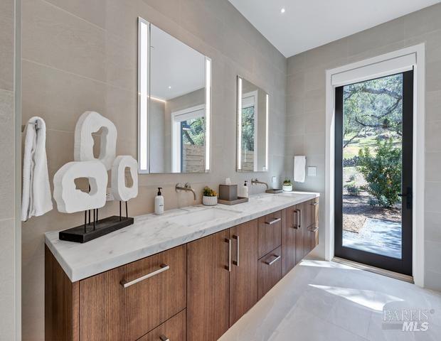 5274 Silverado Trail Napa CA 94558