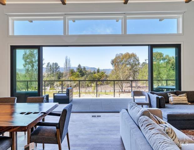 5274 Silverado Trail Napa CA 94558