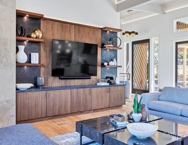 5274 Silverado Trail Napa CA 94558