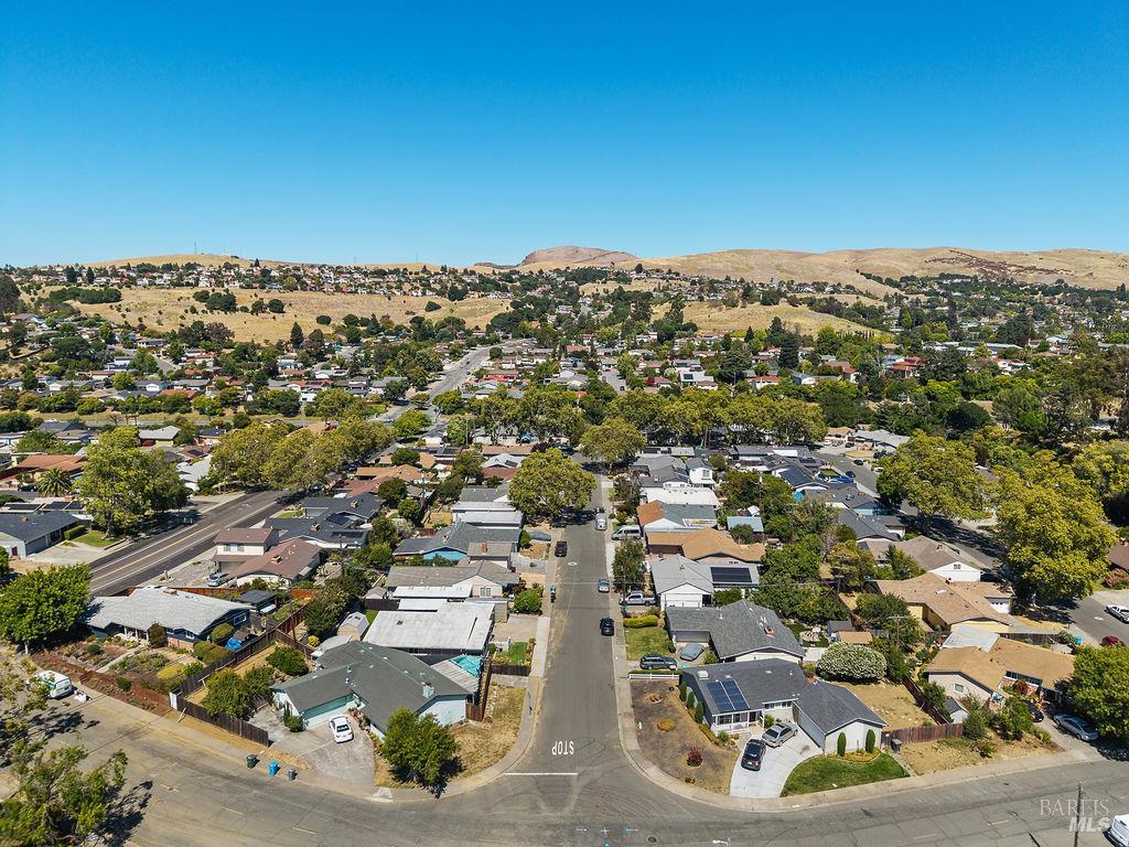 310 Bergwall Way Vallejo CA 94591