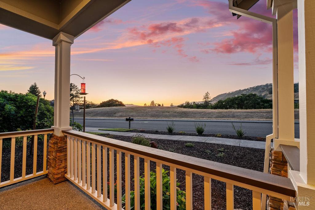 5762 Owls Nest Drive Santa Rosa CA 95409