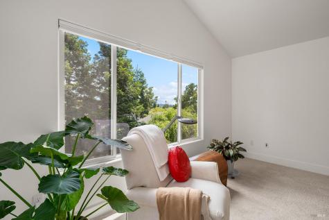 5762 Owls Nest Drive Santa Rosa CA 95409