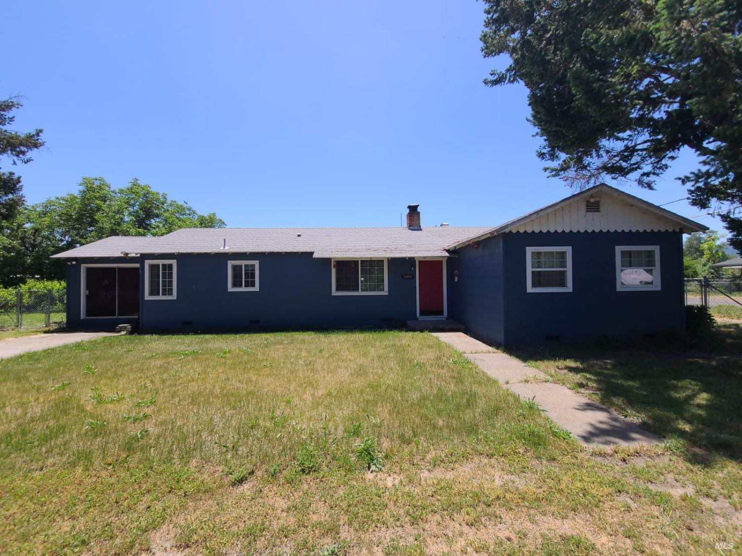 76275 Perry Street Covelo CA 95428