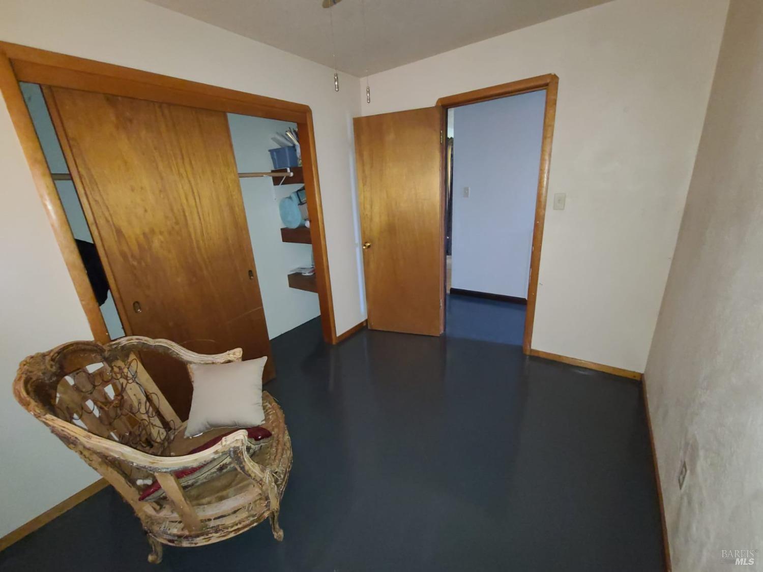 76275 Perry Street Covelo CA 95428