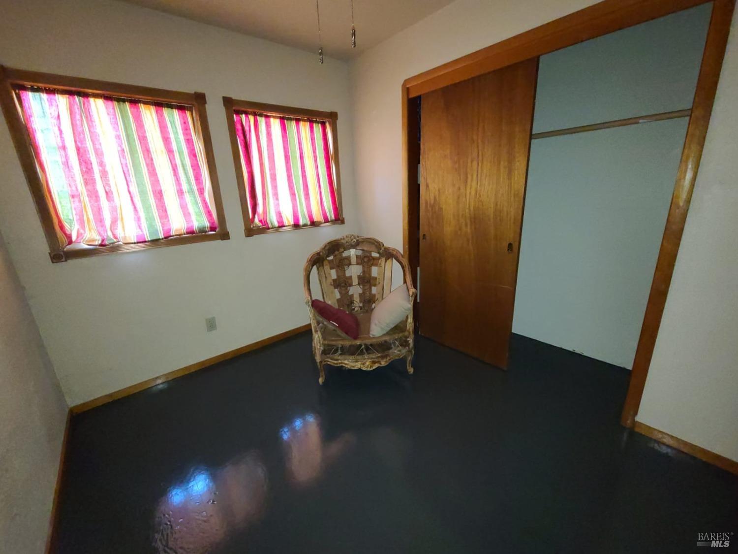 76275 Perry Street Covelo CA 95428