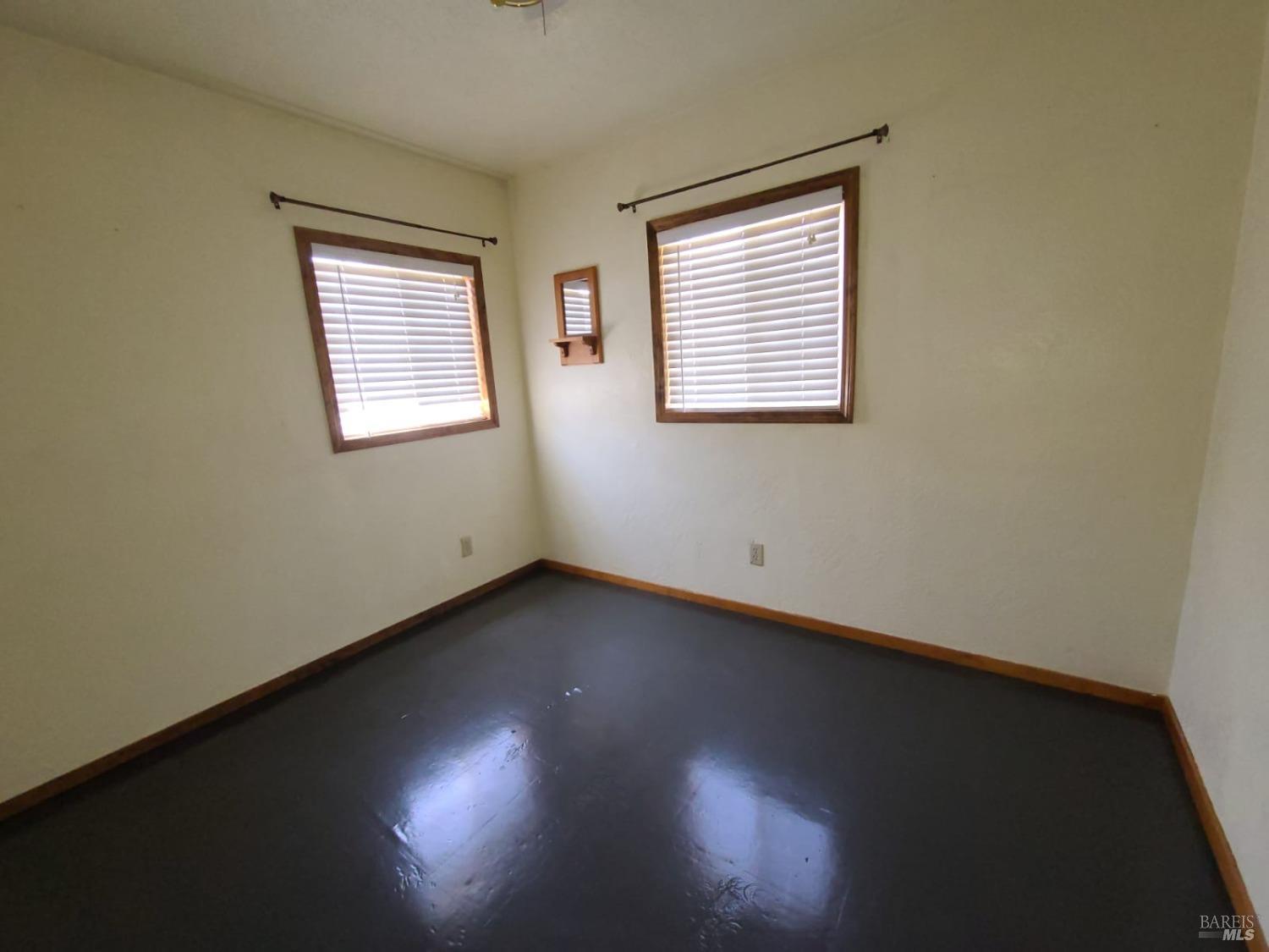 76275 Perry Street Covelo CA 95428