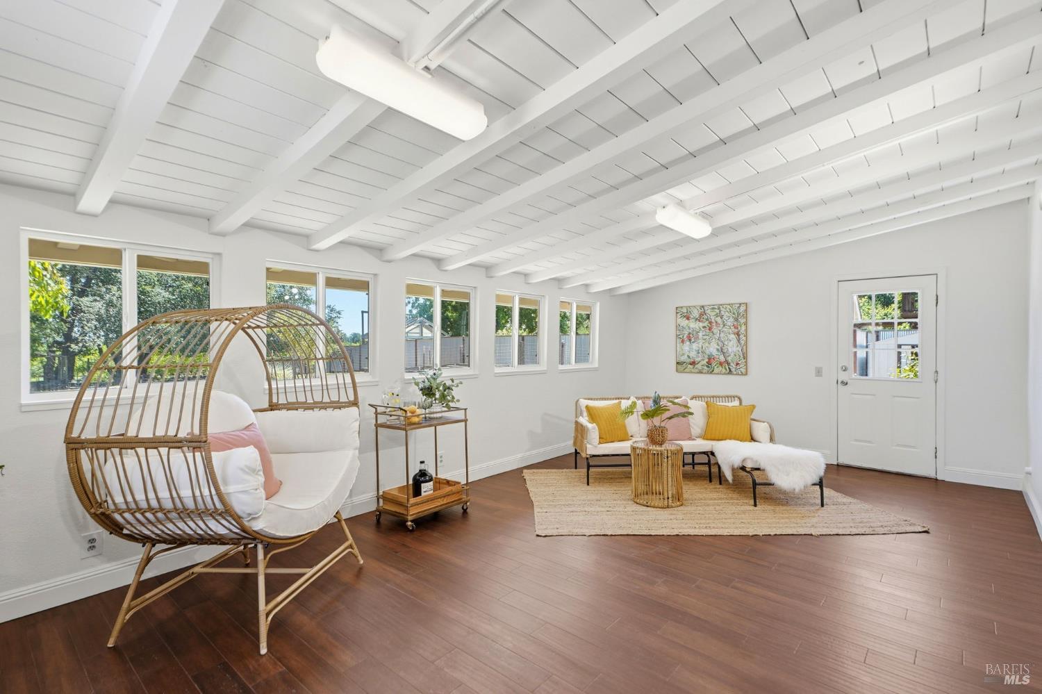 8511 Sonoma Avenue Sebastopol CA 95472