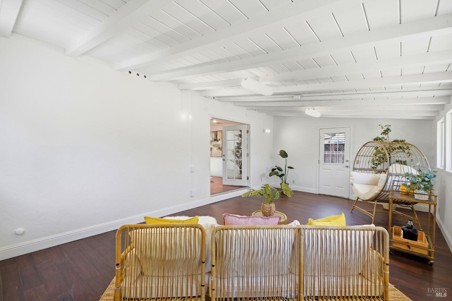 8511 Sonoma Avenue Sebastopol CA 95472