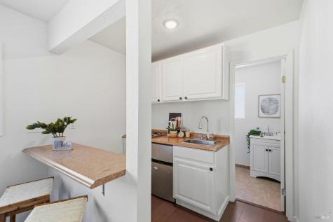 8511 Sonoma Avenue Sebastopol CA 95472