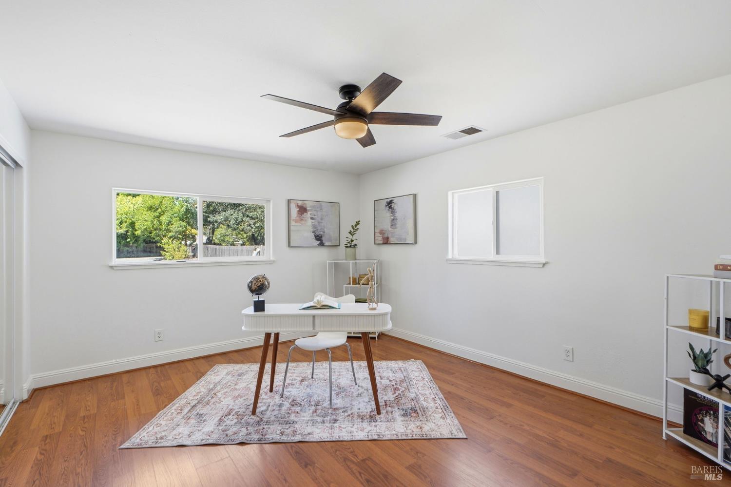 8511 Sonoma Avenue Sebastopol CA 95472