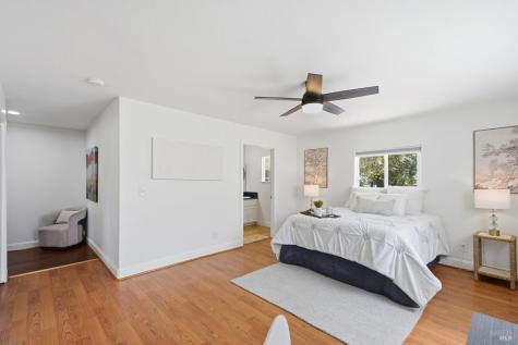 8511 Sonoma Avenue Sebastopol CA 95472
