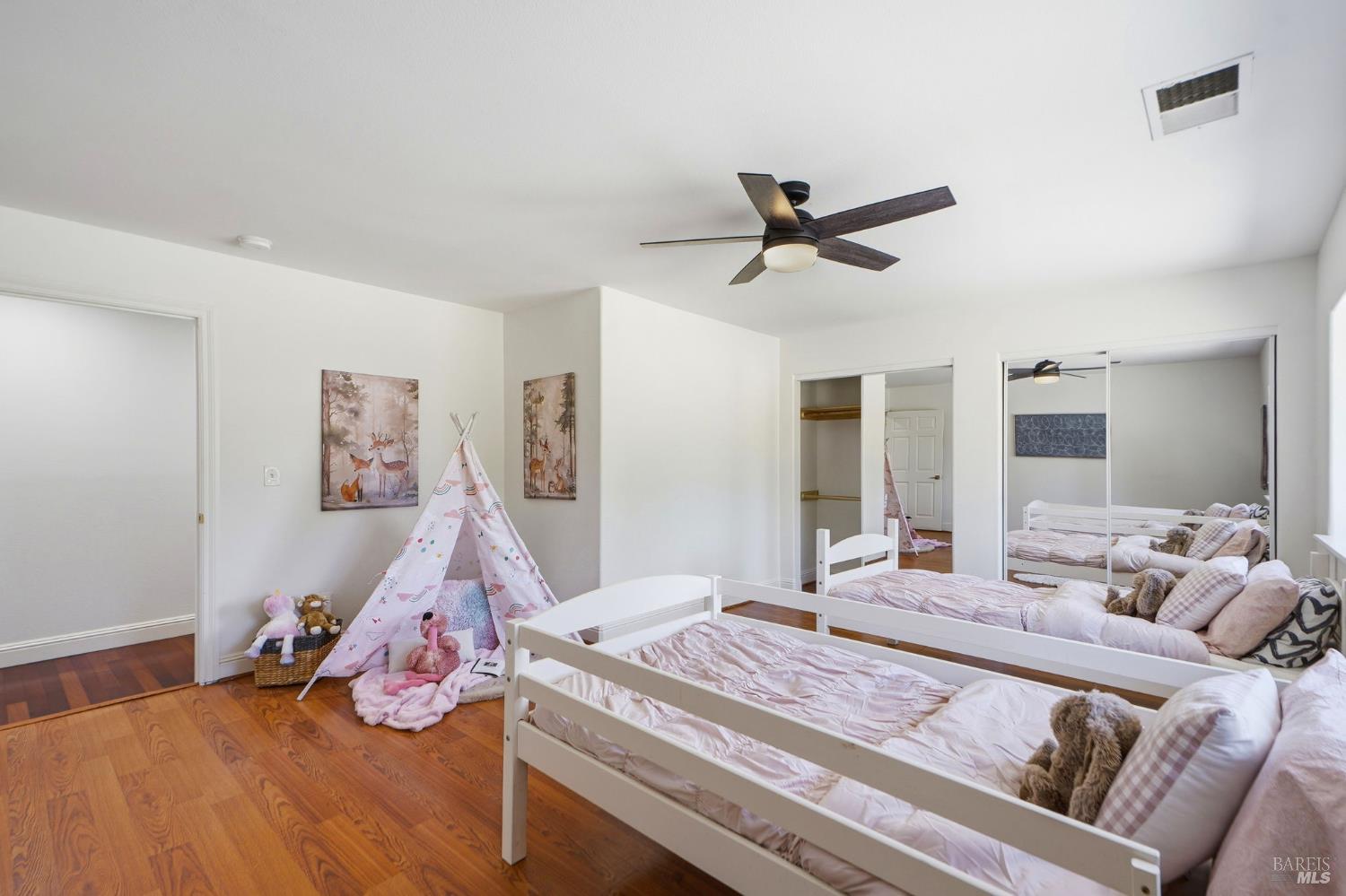 8511 Sonoma Avenue Sebastopol CA 95472