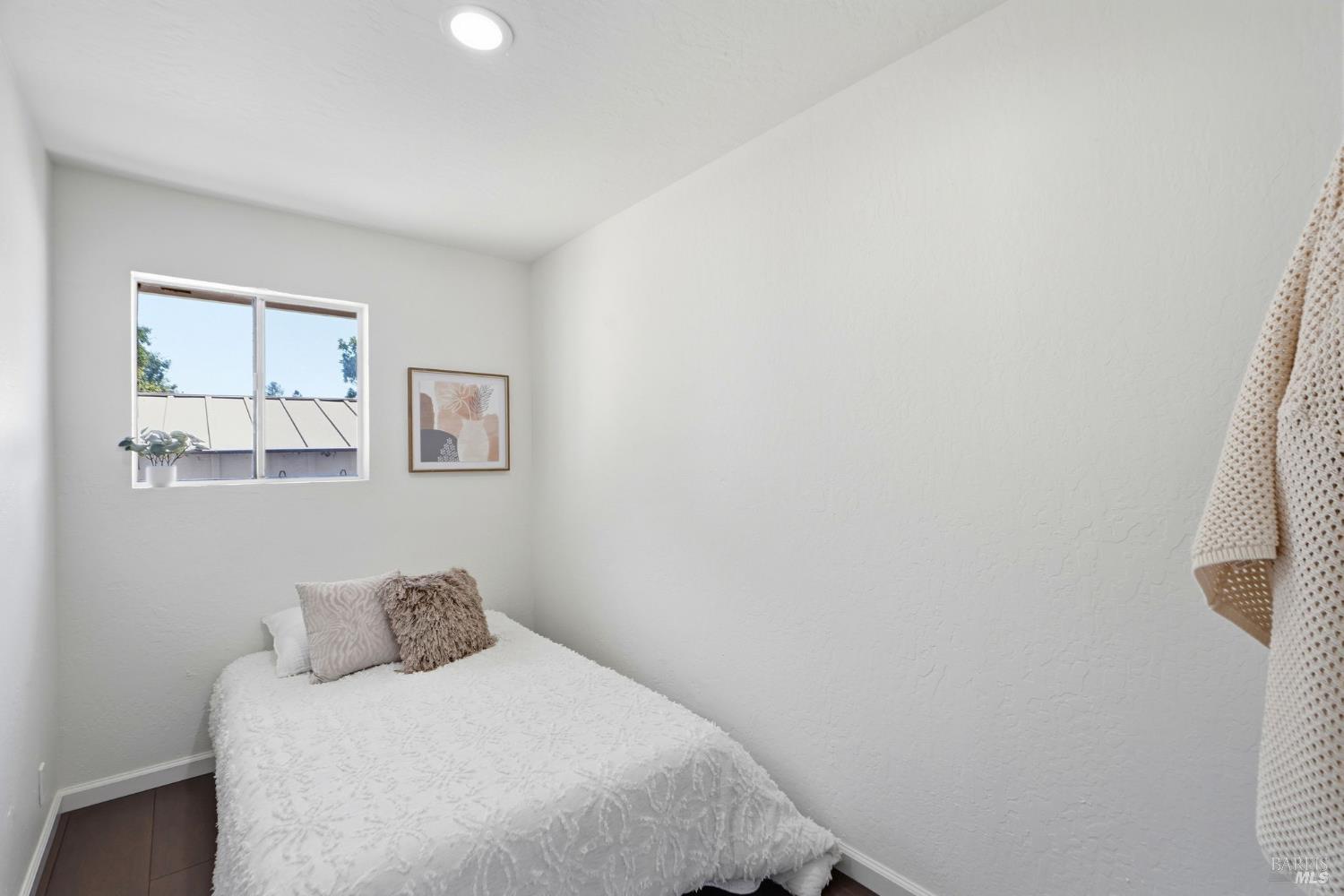 8511 Sonoma Avenue Sebastopol CA 95472