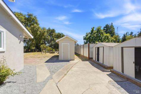 8511 Sonoma Avenue Sebastopol CA 95472