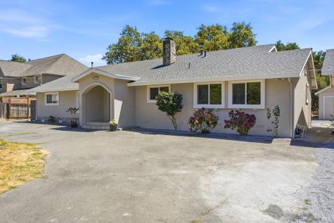 8511 Sonoma Avenue Sebastopol CA 95472