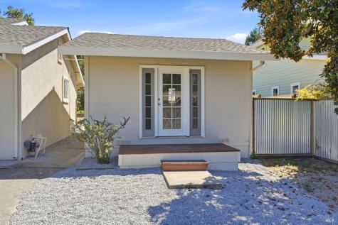 8511 Sonoma Avenue Sebastopol CA 95472