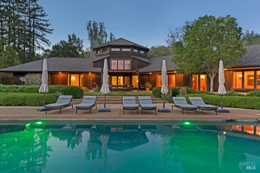 10533 Westside Road Healdsburg CA 95448