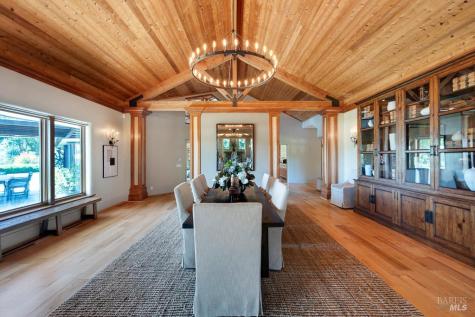 10533 Westside Road Healdsburg CA 95448