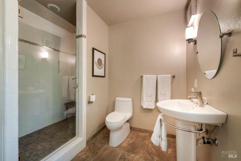 10533 Westside Road Healdsburg CA 95448