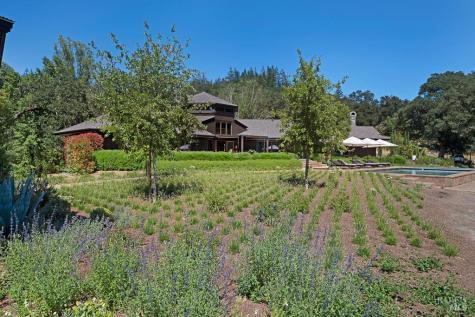 10533 Westside Road Healdsburg CA 95448