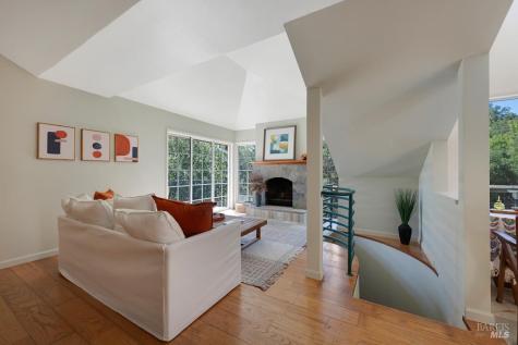 10533 Westside Road Healdsburg CA 95448
