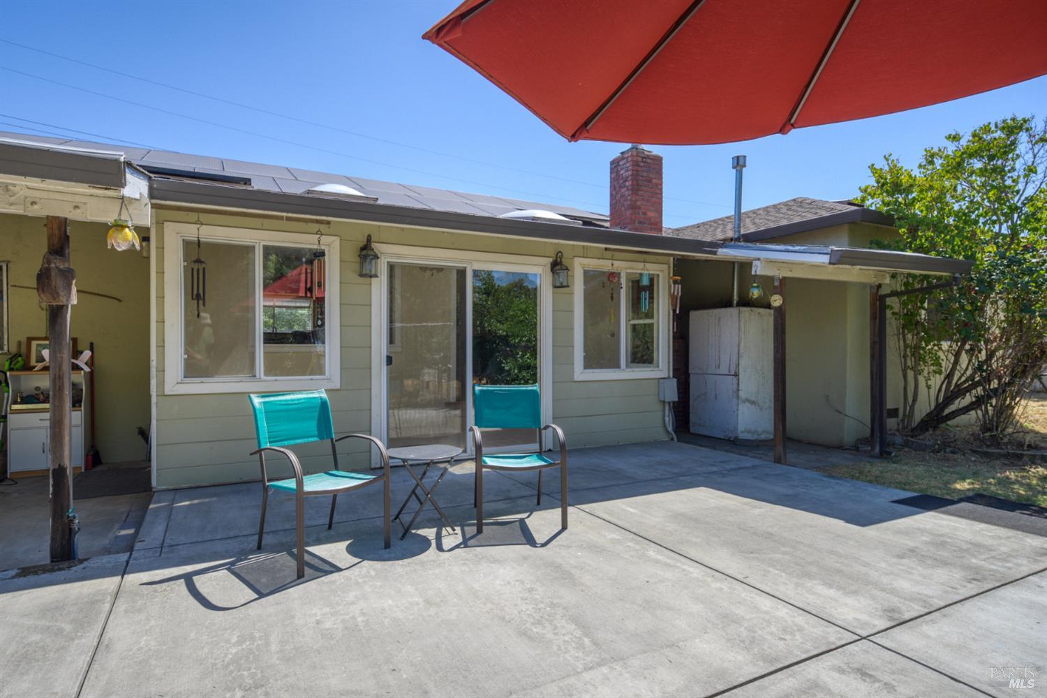 3570 Leland Lane Ukiah CA 95482