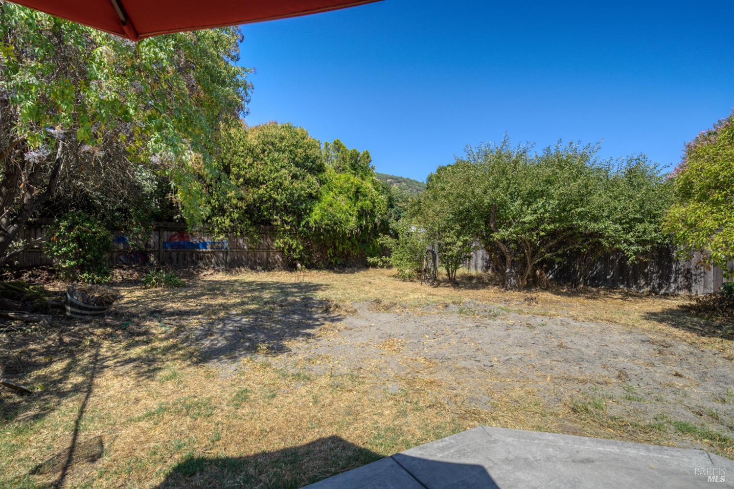 3570 Leland Lane Ukiah CA 95482