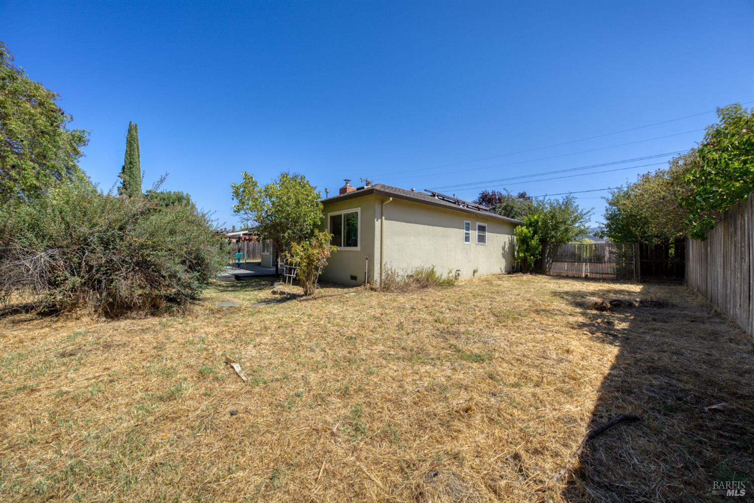 3570 Leland Lane Ukiah CA 95482