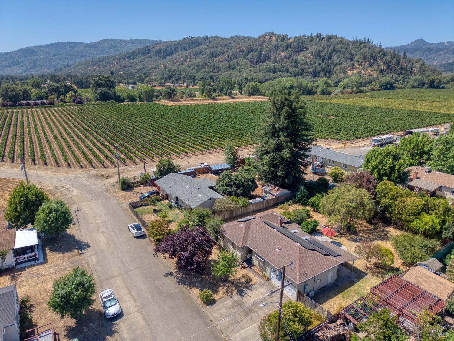 3570 Leland Lane Ukiah CA 95482