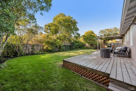 74 Mohawk Avenue Corte Madera CA 94925
