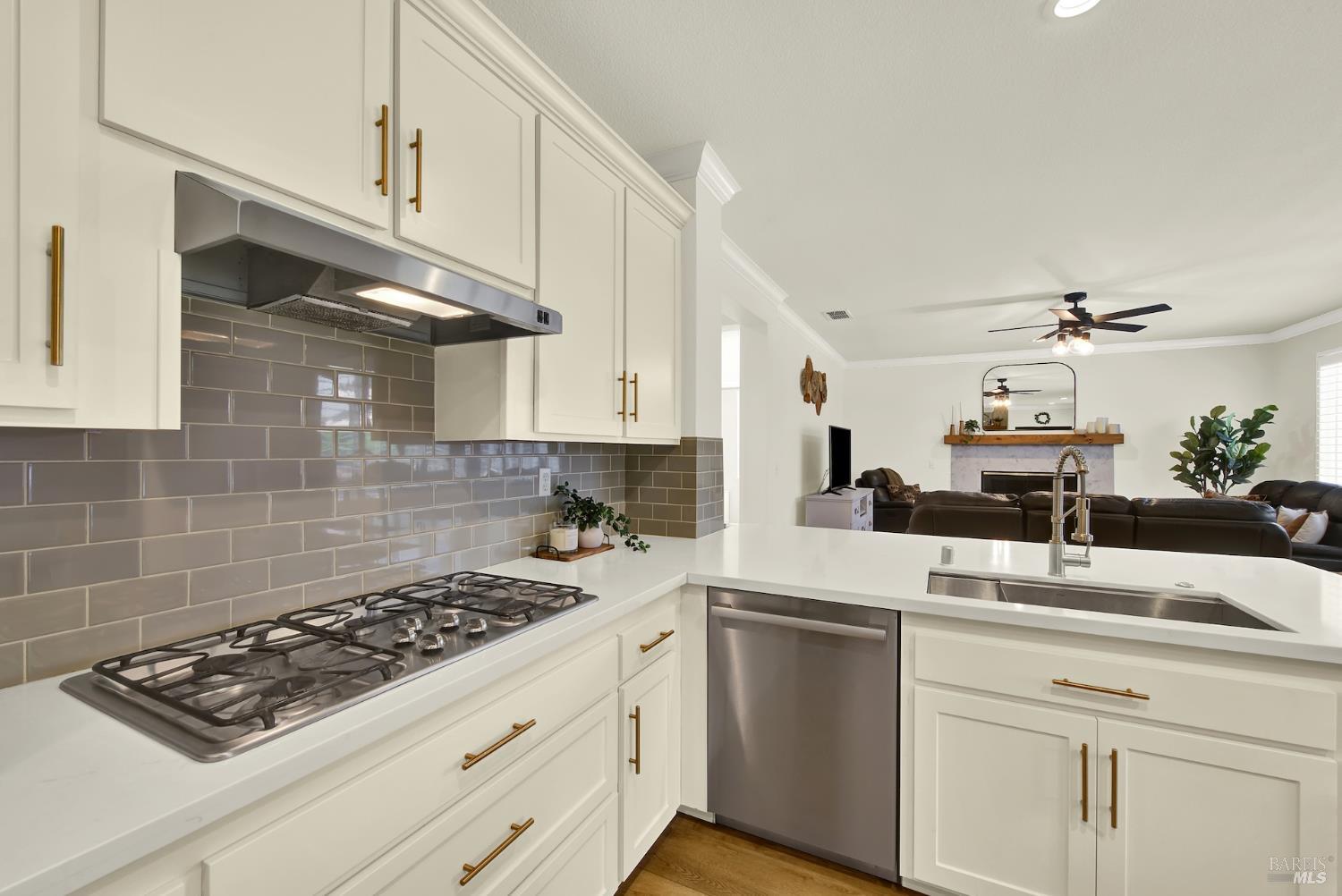 818 Westgate Drive Vacaville CA 95687
