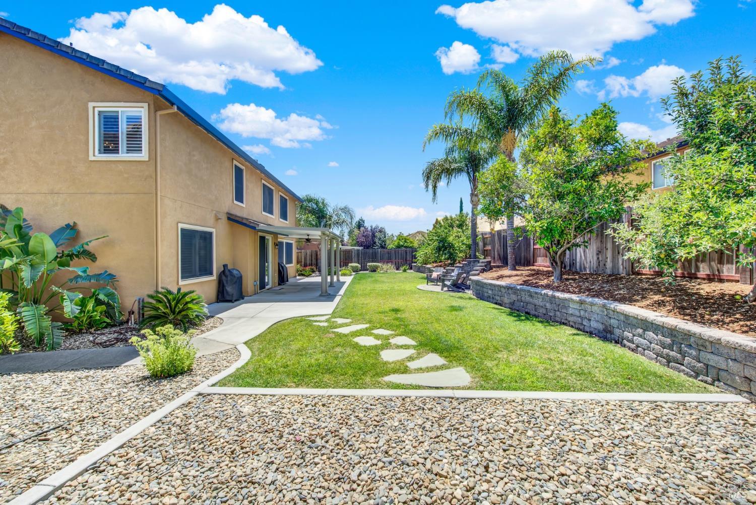 818 Westgate Drive Vacaville CA 95687