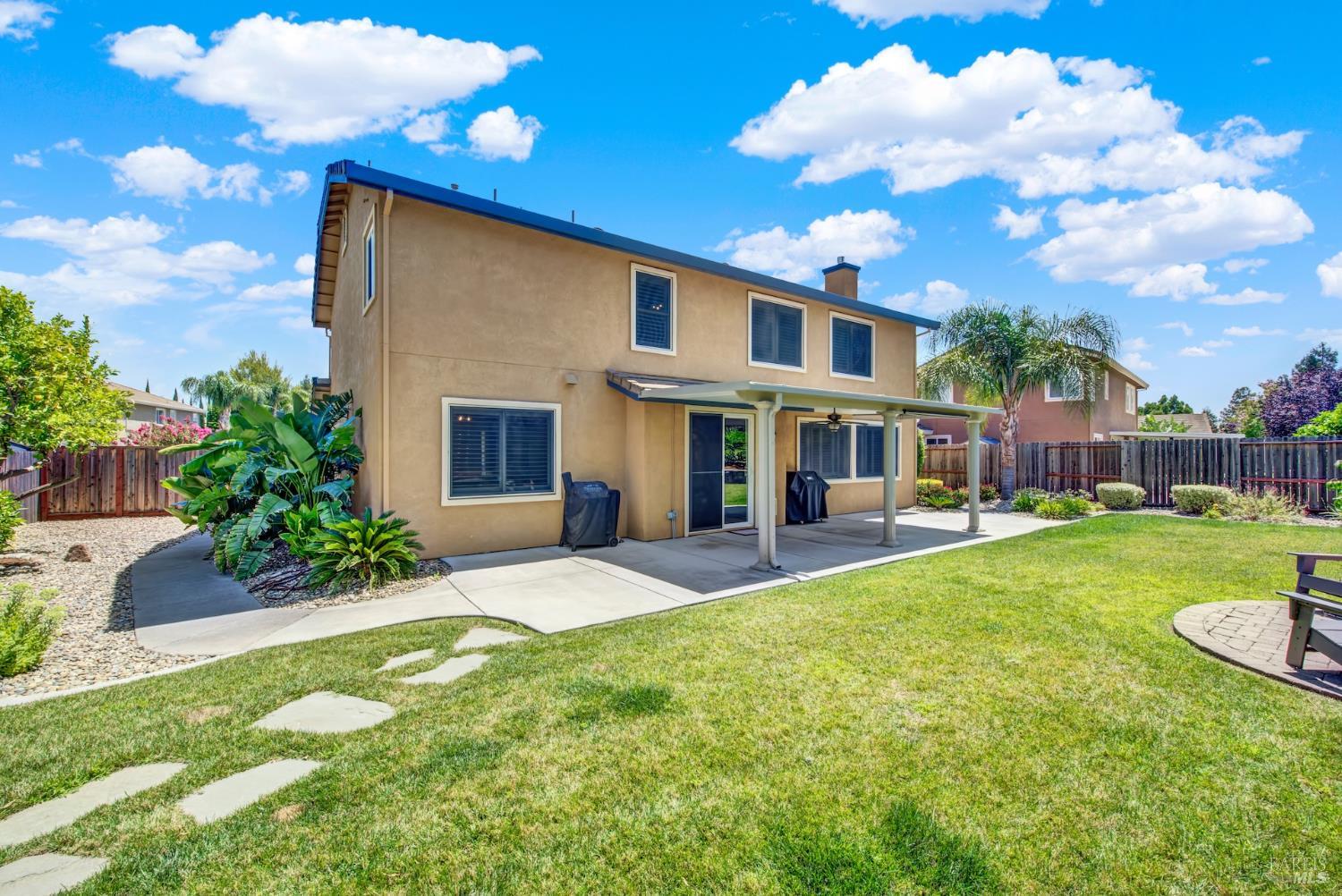 818 Westgate Drive Vacaville CA 95687