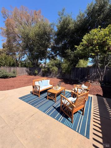 1332 Garmont Court Rohnert Park CA 94928