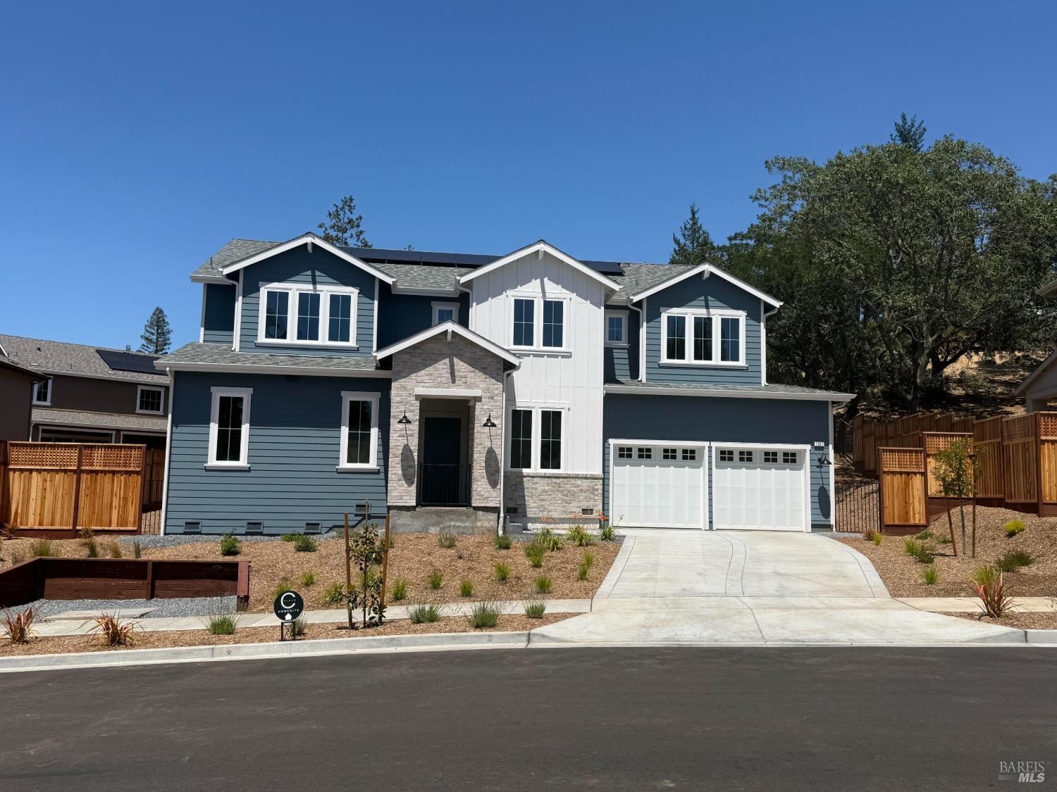 1907 Carlile Place Santa Rosa CA 95403