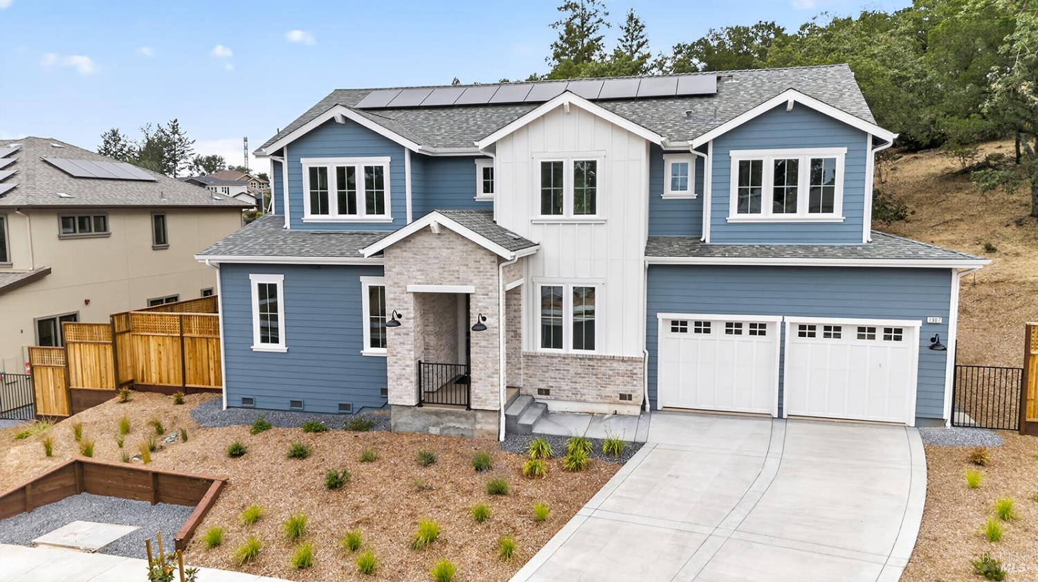 1907 Carlile Place Santa Rosa CA 95403
